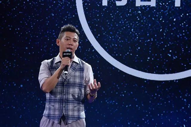  阿沁和飞儿结婚了没有，曾“红极一时”的5个组合 