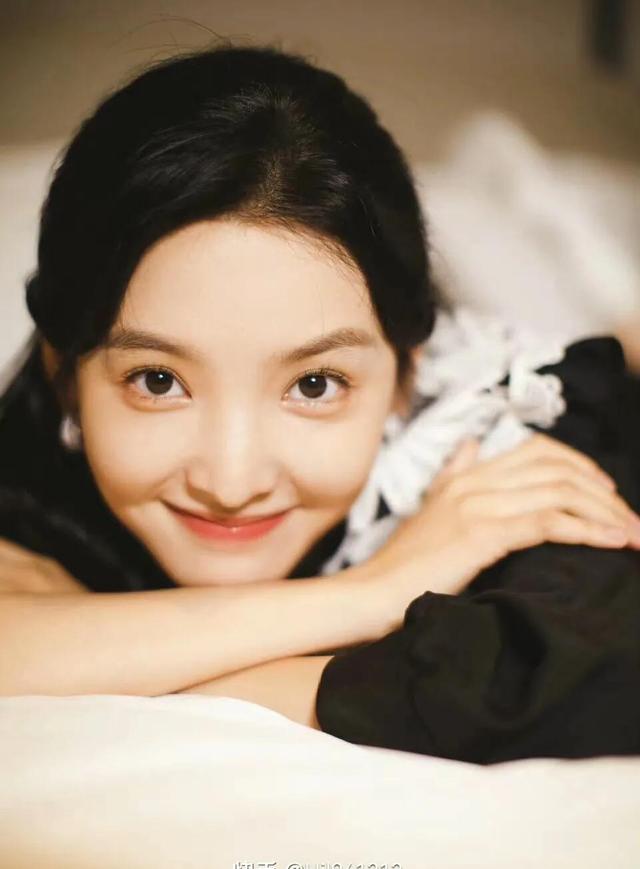 壁纸，章若楠，章若楠壁纸下载（明星壁纸<五十一>章若楠图片）