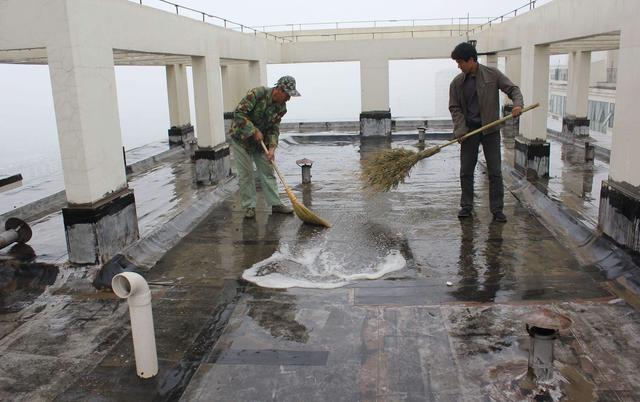 顶楼复式为什么难出手，住过复式房子的感受（红极一时的顶层复式房）