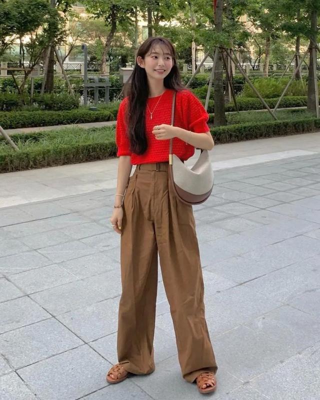 腿粗但肉特别硬怎么减，腿粗还硬怎么减肥（梨型身材、微胖、腿粗）