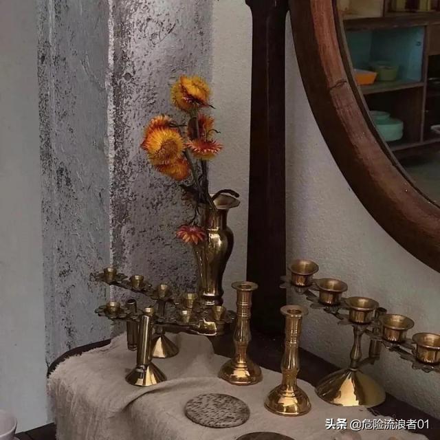 唯美的文案短句，唯美的文案句子（优美的文案短句）