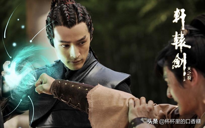 李岱昆在《山河令》扮演的蠍王也梳了「髒辮髮型」,小編覺得這個設計