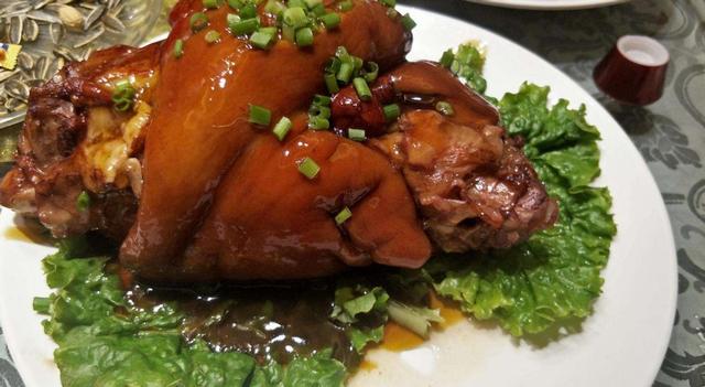 陕西有啥好吃的东西，陕西最好吃的东西（陕西最出名的8道菜）