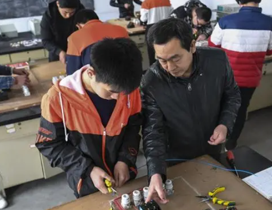 图书档案管理专业怎么样_就业方向_主要课程，图书情报与档案管理就业方向（那几个就业率越来越低的专业）