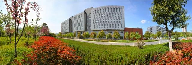 昆明冶金高等专科学校招生简介，昆明冶金高等专科学校招生简介官网（云南省高职高专名校汇展丨昆明冶金高等专科学校）