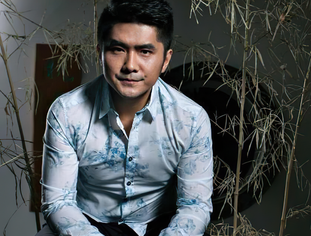 潘长江和潘阳现状，他那嫁给10亿富豪的女儿潘阳