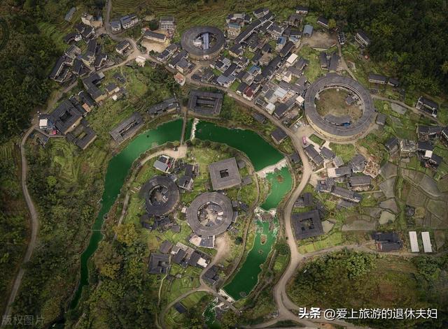 永定土楼和南靖土楼哪个好，福建永定土楼和南靖土楼哪个好（该去永定、南靖、还是华安）