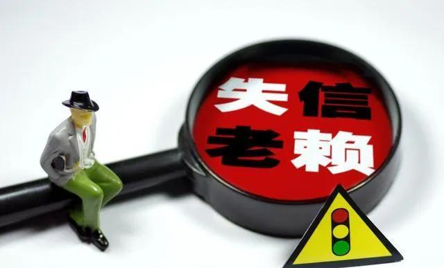 小学生捡黄金拾金不昧，小学生拾金不昧怎么表扬（网友：大人谁能干出这事）