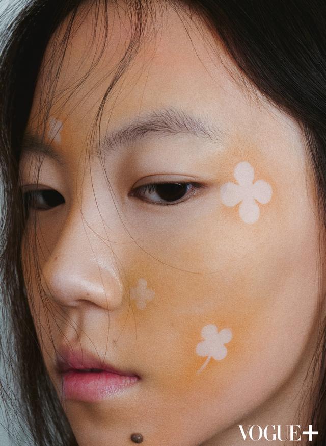 窦靖童同款西装裤，窦靖童登《VOGUE+》八月封面