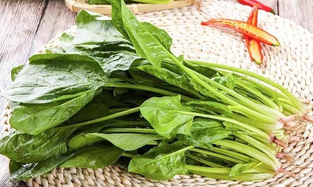 含叶黄素的食物和水果，叶黄素是什么（这四种蔬菜富含叶黄素）