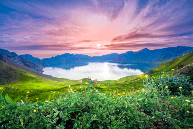 长白山十大主题，百种玩法：最美边境，行摄长白——短途自驾游