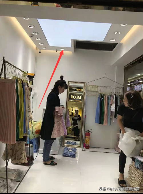 抖音直播需要哪些设备基础款，抖音直播需要些什么基本设备？