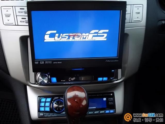 雷克萨斯rx330，雷克萨斯RX330是什么（雷克萨斯RX330改音响）
