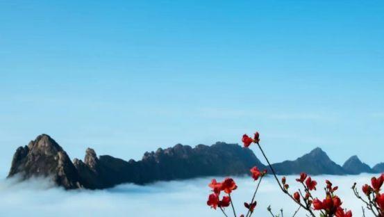 灵山旅游景点攻略大全，寻找天空之镜中另一个自己