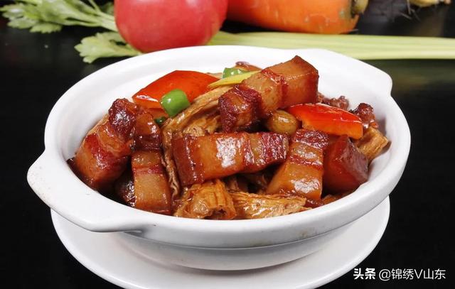 包菜炒牛肉片如何做，包菜炒牛肉怎么做好吃（节后朋友来家里做客）