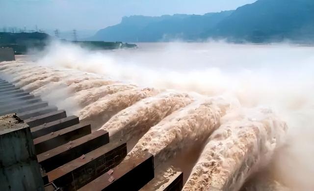 长江三峡大坝在什么地方，三峡大坝在什么地方（世界第一坝三峡大坝）