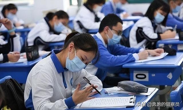 氢硫酸在空气中变质，氢在空气中变质（中考化学氢氧化钠变质的考点分析）