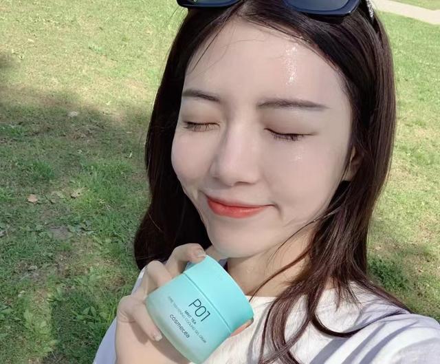 芦荟胶的正确用法，芦荟胶适合用在哪个步骤（学学这4个方法，用出最佳效果）