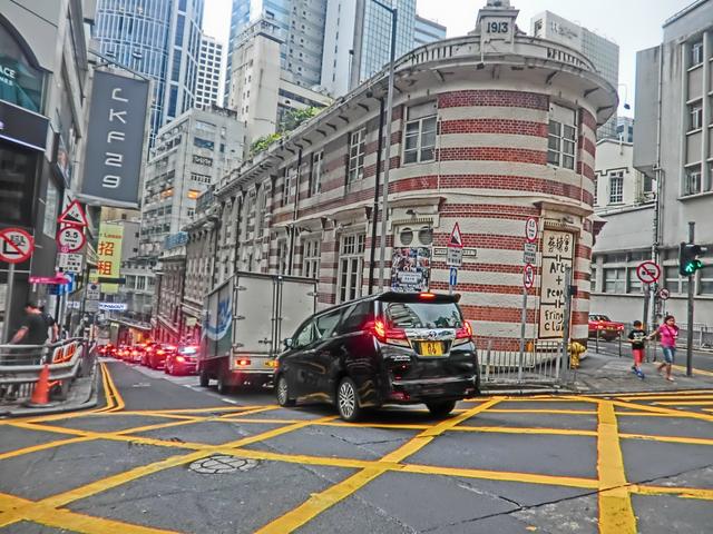 去香港旅游注意事项，香港旅游注意事项禁止喂养鸽子吐痰违反将被刑事检控（整理出这篇最全攻略）