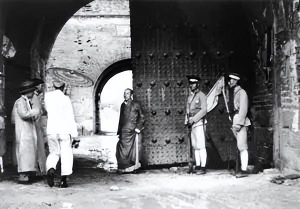 抗战放假安排2015，中国抗战胜利纪念日放假安排（七七事变85周年祭——铭记历史）