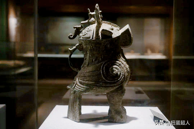 四条龙是什么意思，四个龙是啥子（从夏商周的并存关系探究国家的形成）