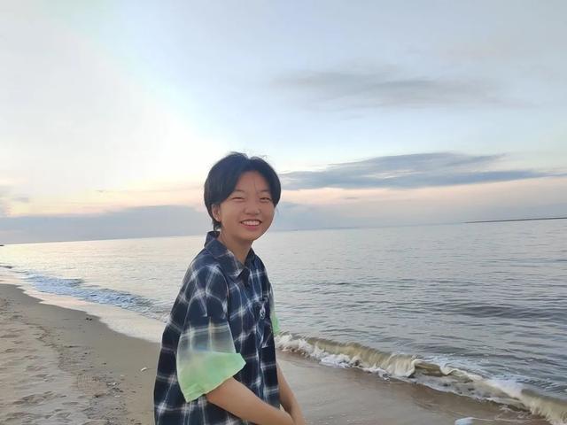 创新大赛作品范例，创新创业大赛作品范例（高新一中魏康雅荣获全国中小学生创新作文大赛总决赛特等奖）