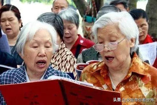 延迟退休从哪年开始，延迟退休从什么年龄开始（“延迟退休”时间大致敲定2027年或将开始实施两种方案你支持哪种）