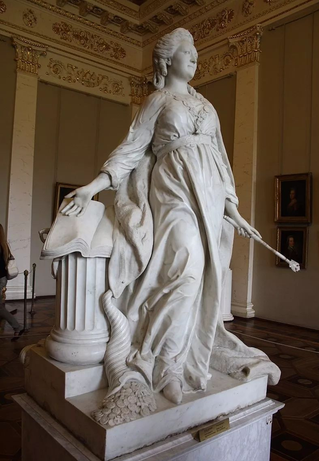 俄罗斯标志性建筑，俄罗斯高楼的标志（冬宫博物馆不再皇家私藏）