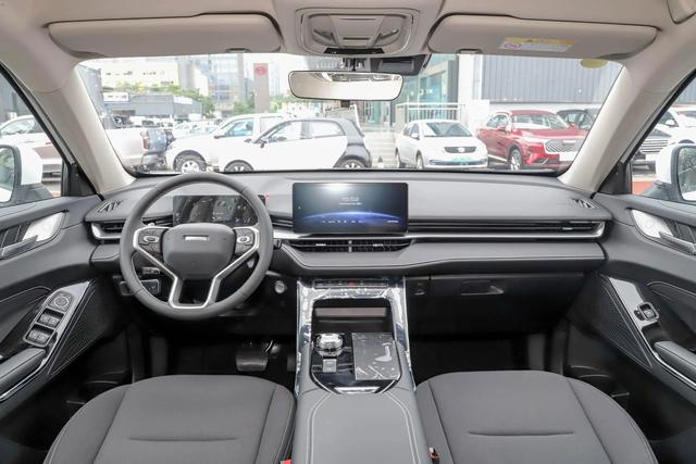 十万左右买什么车好，十万以内买什么车好（推荐10款性价比车型）