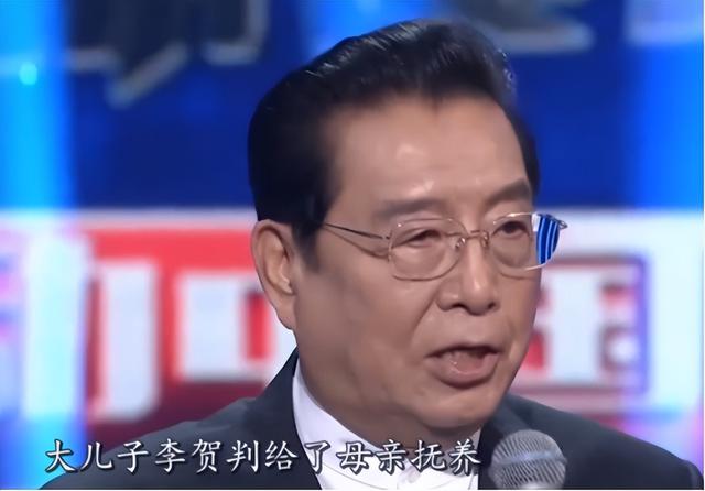 揭秘李天一的身份，李双江和前妻养娃的差距太大