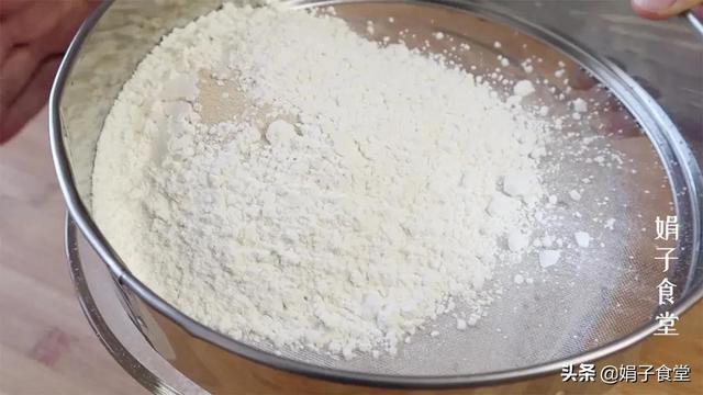 自己做蛋糕的方法步骤，在家自己做蛋糕的方法步骤（想吃蛋糕不用买）