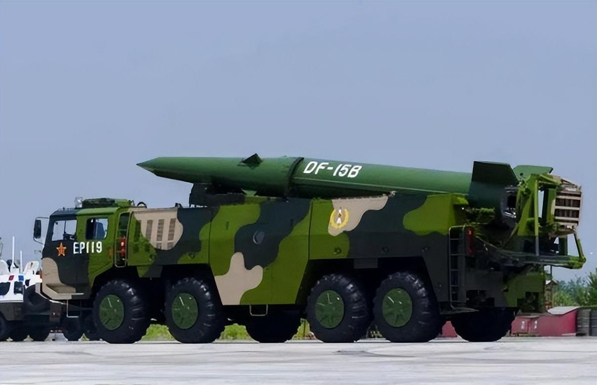 "东风快递"是中国网民对中国导弹"东风"的亲切称呼.