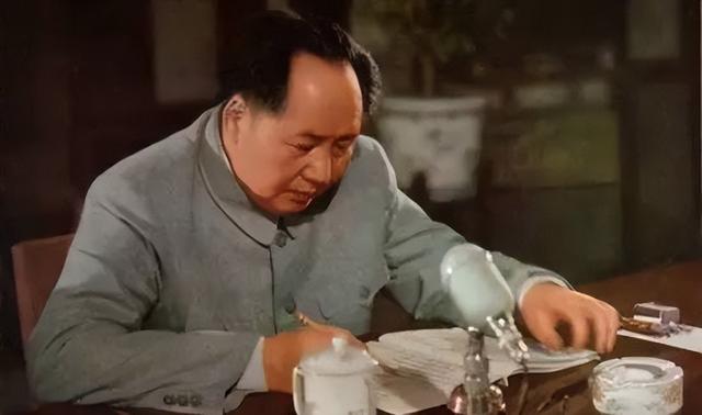 名人名言短句8字，8字以内的简短的名人名言有哪些（中国古今名人的十大经典名句）