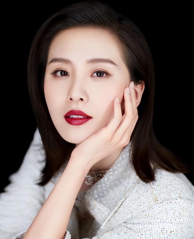 刘海怎么剪好看，刘海怎么剪好看 学生 短头发（你适合剪什么刘海）