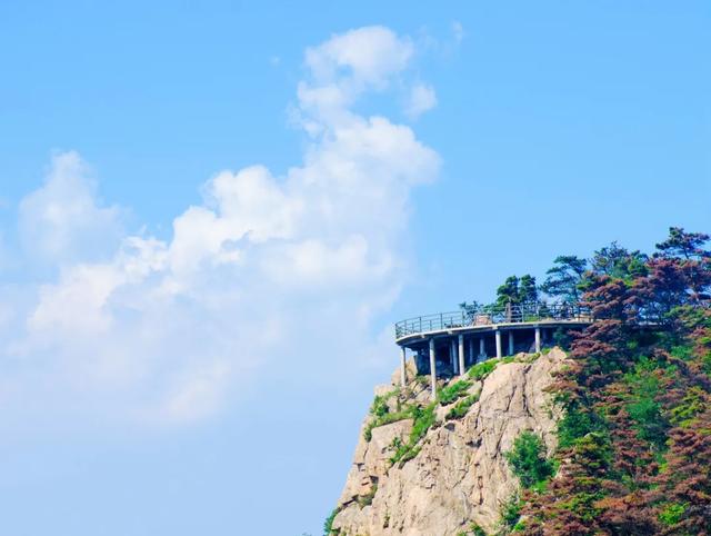 天蒙山简单介绍，天蒙山多高（天蒙山中的冬日美景）