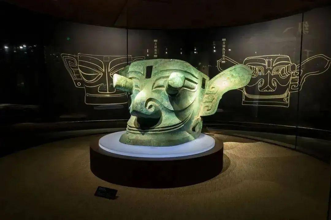 三星堆青铜面具，暗含了蚕丛王怎样的秘密？