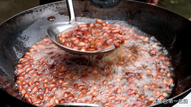 五香蚕豆的做法大全，五香蚕豆的制作过程（吃过2种的都是老酒鬼）