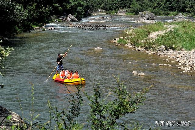 白水洋在哪里，白水洋门票多少钱一张（世界上少有的浅水广场——白水洋）