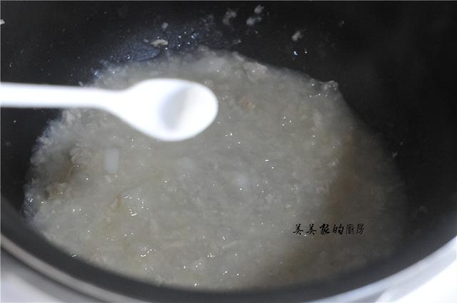 蔬菜粥的制作方法，如何制作蔬菜粥（煮一碗香滑细嫩的粥）