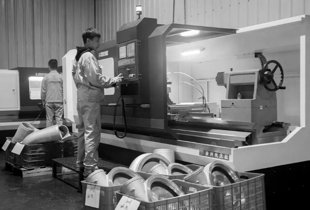 空压机生产厂家，高压空压机生产厂家（空气压缩机和鼓风机制造领先企业鑫磊股份将登A股）