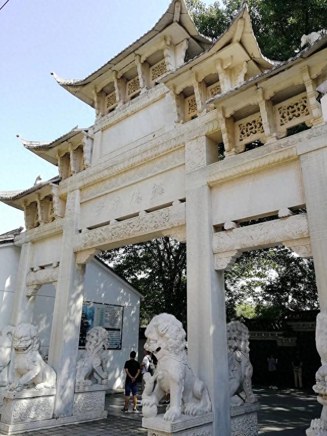 摩托周边旮旯游——桐城“六尺巷”