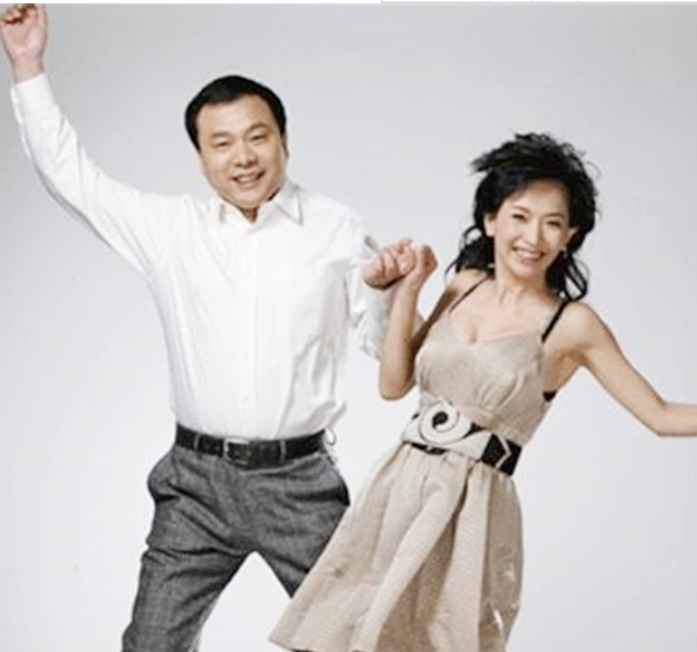 王为念个人资料简介，王为念第一任妻子照片（被同事排挤北漂发展）