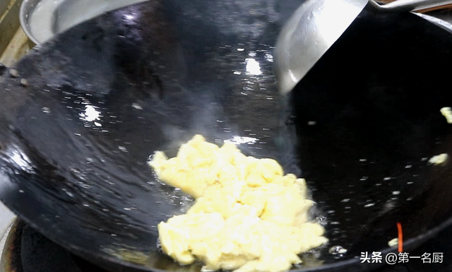 秋季吃什么菜好，秋季吃什么菜好呀（建议少吃猪肉和鱼肉）