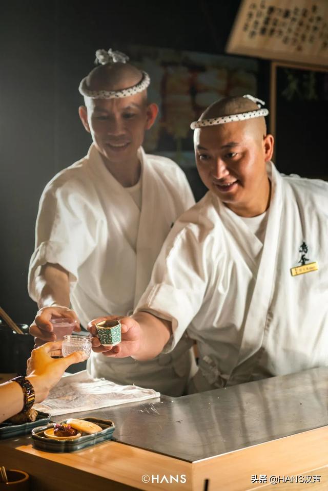 日本提灯是鸡的什么部位，提灯是鸡的什么部位（探索一只鸡的30种可能）