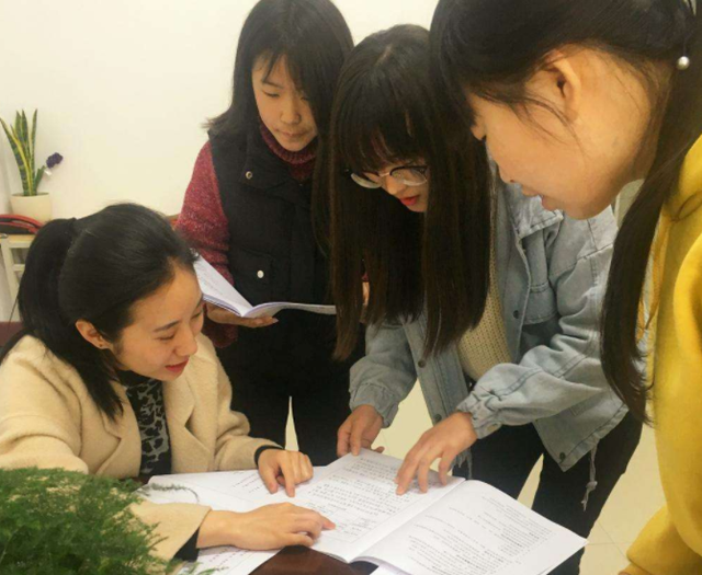 网络钟点工是哪样，线上钟点工什么意思（这四类工作虽然是“临时工”）