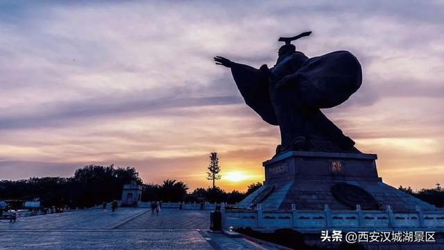 唯美图片清新简约 请允许我成为你的夏季，唯美图片清新简约头像（是时候给你点“颜色”看看了……）