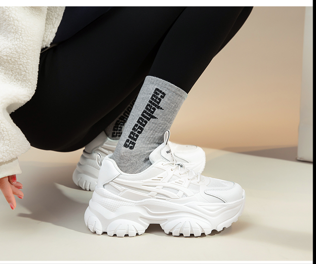 又好看又耐穿的休闲鞋，2023春天流行什么款式的休闲鞋