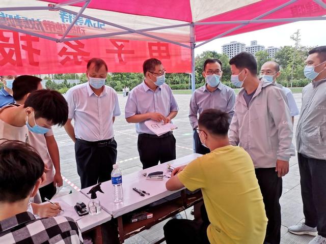 河南科技学院高等职业技术学院，河南科技学院是几本学校（副校长贾积身到高等职业技术学院调研指导秋季开学工作）