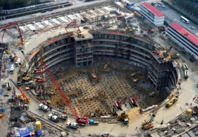 上海中心大厦多高，上海中心大厦多高多少层（632米的上海中心大厦）