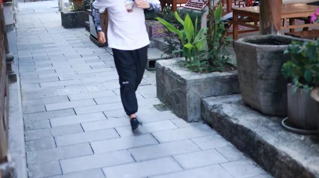 男生健身有什么好处，会给身体带来3大好处